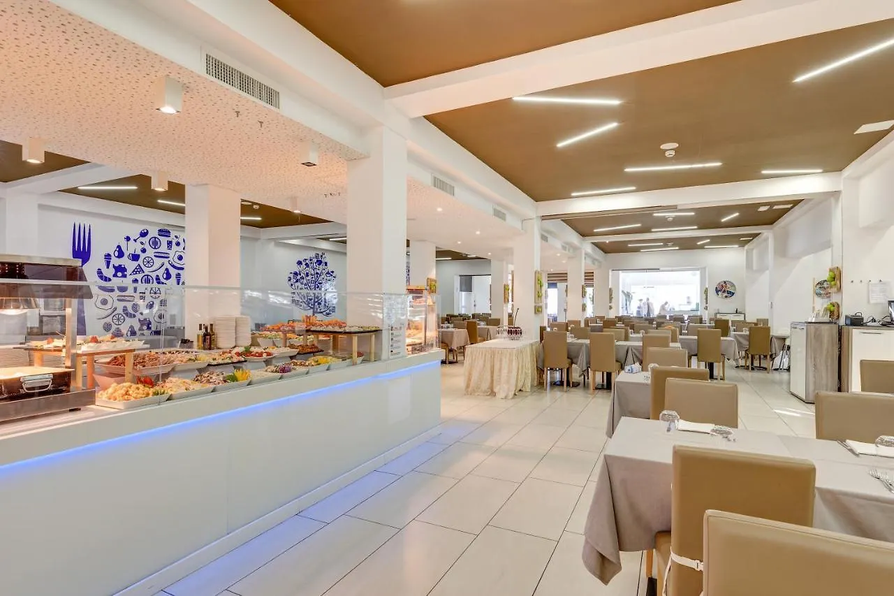 Hotel Nettuno Лидо-ди-Езоло